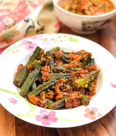 Crispy Okra Masala